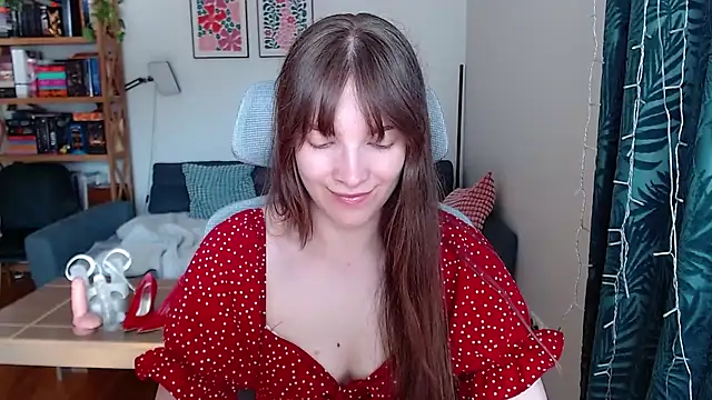 Snapshot of kenzie_x chatting on 06-24-26, 06:23 kenzie x online show from 06-24-26, 06:23