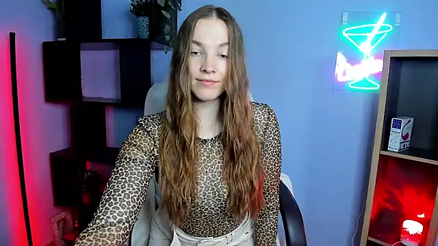 kenzie x online show from 11-20-25, 07:42