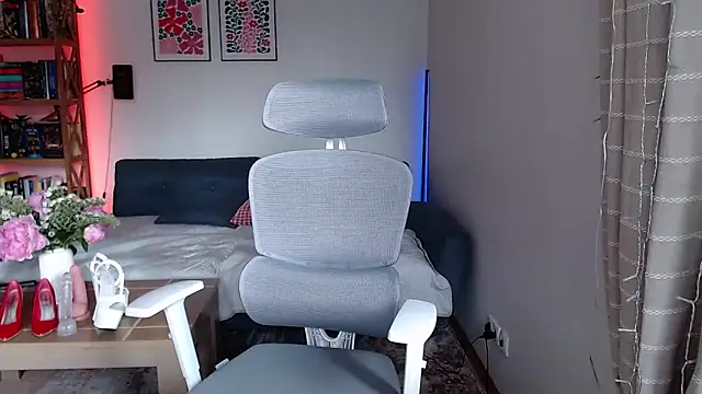 kenzie x online show from 06-01-26, 06:24