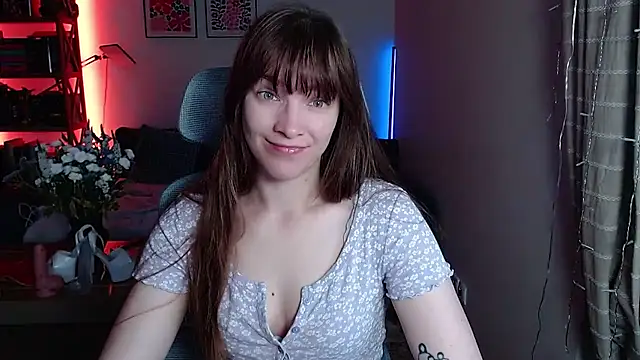 Snapshot of kenzie_x chatting on 06-16-26, 04:34 kenzie x online show from 06-16-26, 04:34