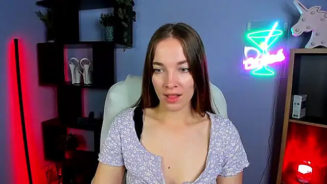 Snapshot of kenzie_x chatting on 09-25-25, 04:18 kenzie x online show from 09-25-25, 04:18