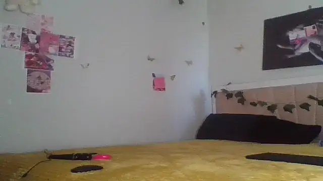 SquirtQueen222 online show from 05-22-26, 09:18