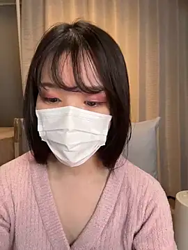 Snapshot of -Manamin- chatting on 02-19-25, 11:17 -Manamin- online show from 02-19-25, 11:17