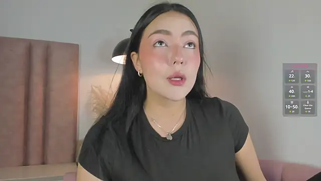 im alejandra  online show from 04-23-26, 04:41