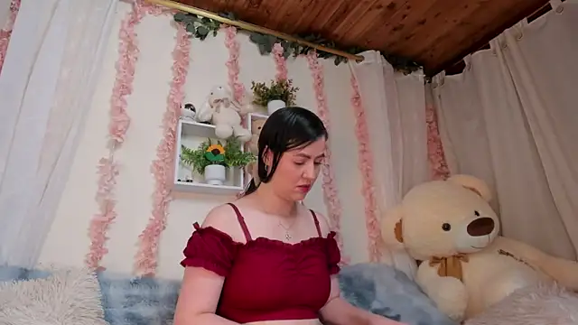 Idara and Edahi01 online show from 03-14-26, 07:53