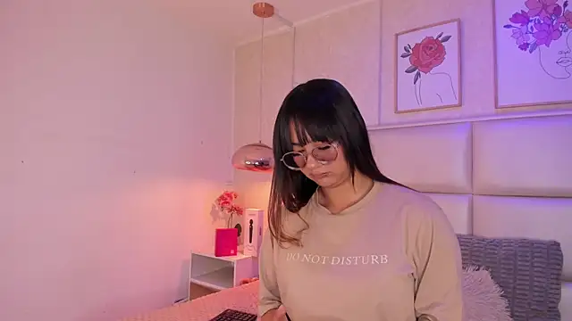 Aily Yozuko online show from 06-20-26, 02:38