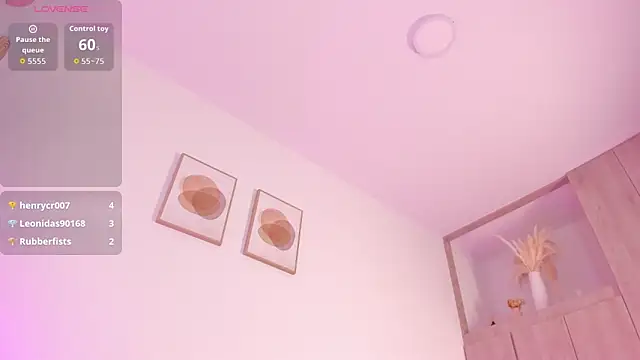 Mia 222 online show from 02-05-26, 11:06