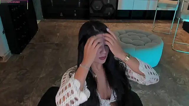 AngelicaVega online show from 12-15-25, 09:20