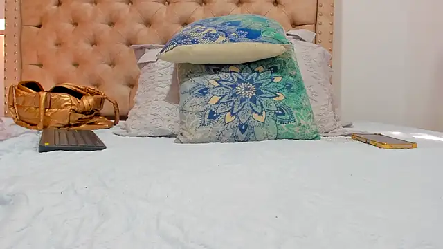 Anya Texas online show from 10-05-25, 07:37