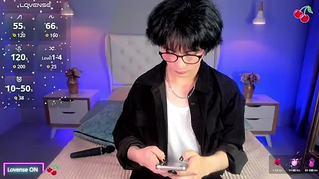 Snapshot of cherryy_boy chatting on 10-12-25, 06:42 cherryy boy online show from 10-12-25, 06:42
