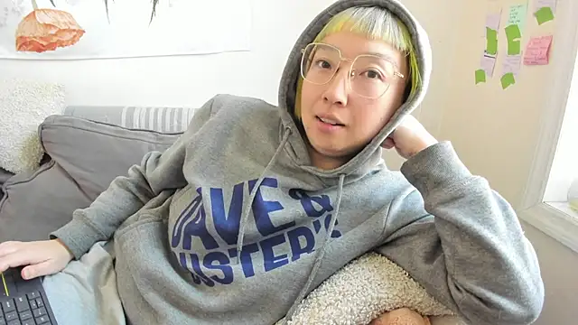 luxgray online show from 04-12-26, 05:16