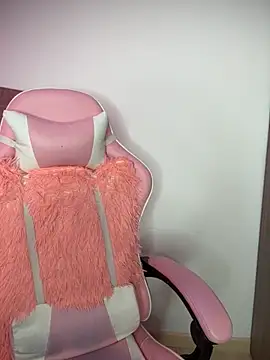 YovngBaby online show from 10-24-25, 11:48