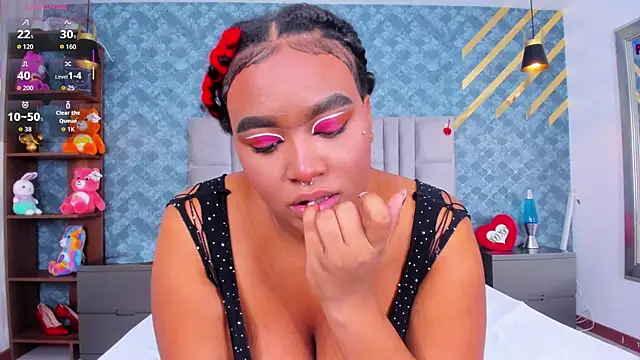 NiiaMoore online show from 02-27-26, 07:35