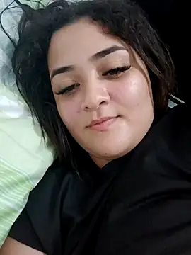 Snapshot of Liancy chatting on 02-18-25, 04:04 Liancy online show from 02-18-25, 04:04