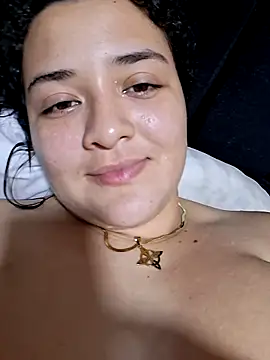Snapshot of Liancy chatting on 10-22-25, 10:52 Liancy online show from 10-22-25, 10:52