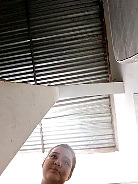 Liancy online show from 10-29-25, 11:47