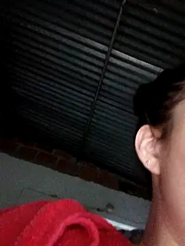 Liancy online show from 02-05-26, 01:34