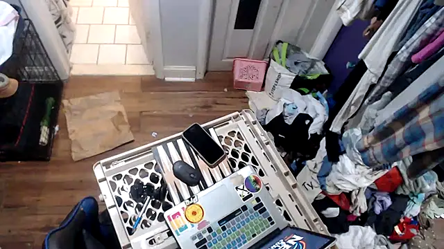 tongueispowerr6d9 online show from 12-21-25, 08:09