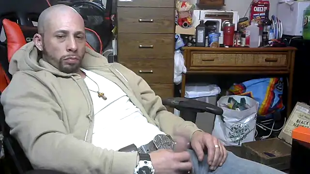 tongueispowerr6d9 online show from 05-16-26, 07:51
