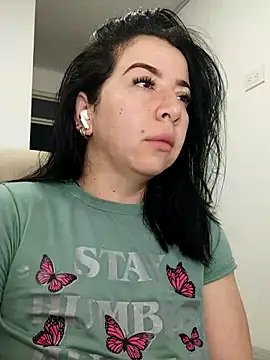 Snapshot of Im_coco chatting on 06-27-26, 11:16 Im coco online show from 06-27-26, 11:16