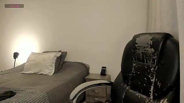 Im coco online show from 11-30-25, 10:05