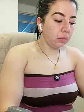 Snapshot of Im_coco chatting on 06-30-26, 01:00 Im coco online show from 06-30-26, 01:00