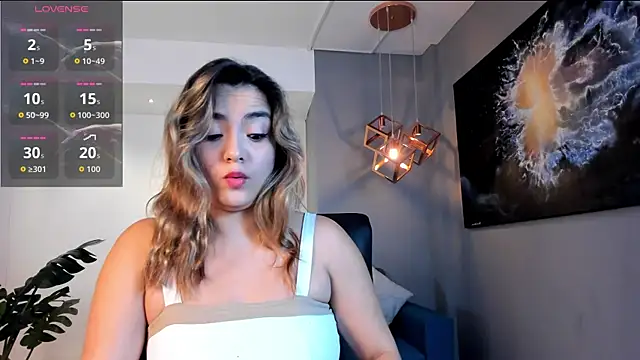 IsabellaaJoness online show from 05-06-26, 11:36