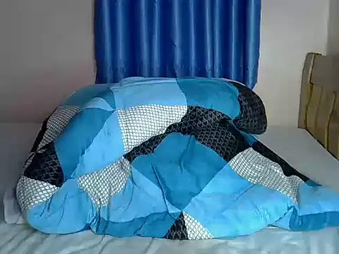 sweet rozie online show from 07-17-26, 07:27