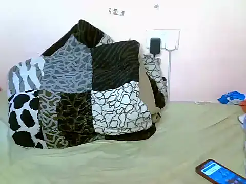 sweet rozie online show from 10-18-25, 08:16