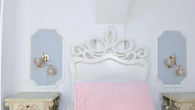 Roma  love online show from 11-15-25, 12:20