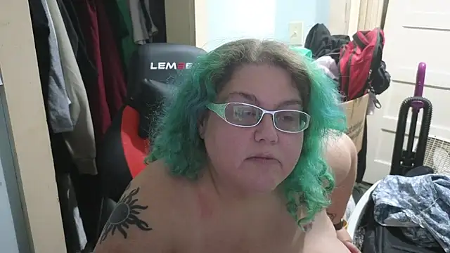 EmberCum online show from 11-26-25, 10:32