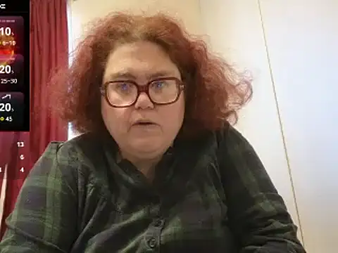 Snapshot of EmberCum chatting on 03-01-25, 05:05 EmberCum online show from 03-01-25, 05:05