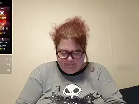 Snapshot of EmberCum chatting on 02-27-25, 10:33 EmberCum online show from 02-27-25, 10:33