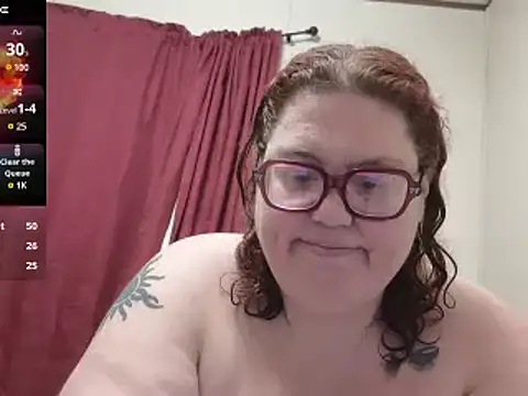 Snapshot of EmberCum chatting on 03-04-25, 12:01 EmberCum online show from 03-04-25, 12:01