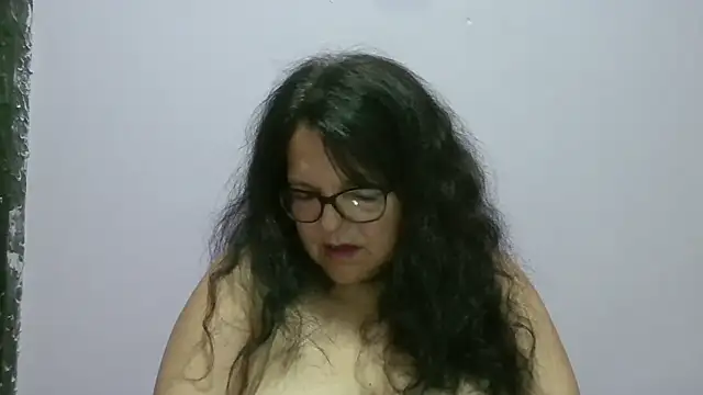 kassandra02 online show from 04-22-26, 03:02