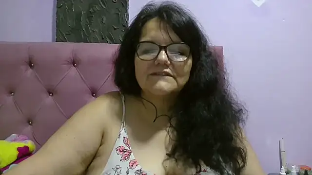 kassandra02 online show from 05-26-26, 03:15