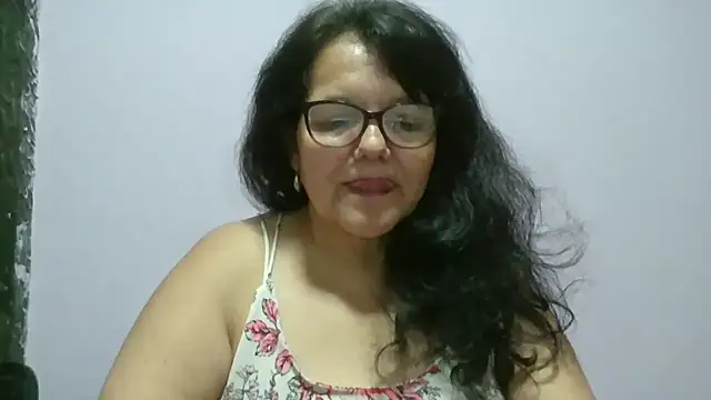 kassandra02 online show from 05-13-26, 01:23