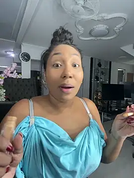 NaiomyLanes online show from 03-09-26, 12:09