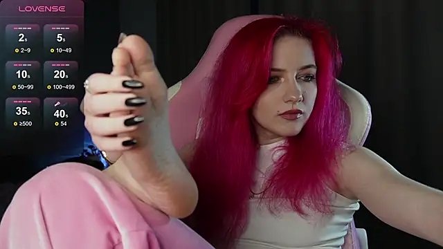 joyhannahh online show from 11-12-25, 01:37