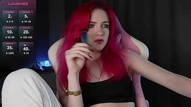 joyhannahh online show from 11-10-25, 12:32