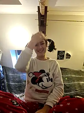 LoLa-69-X online show from 11-20-25, 07:20