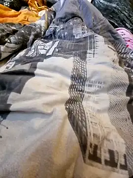 LoLa-69-X online show from 10-05-25, 09:22