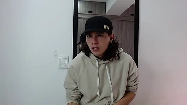 alex connorr online show from 02-08-25, 03:00