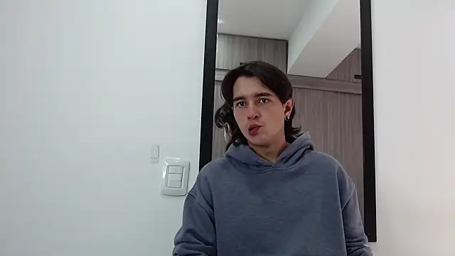 alex connorr online show from 02-26-25, 03:21