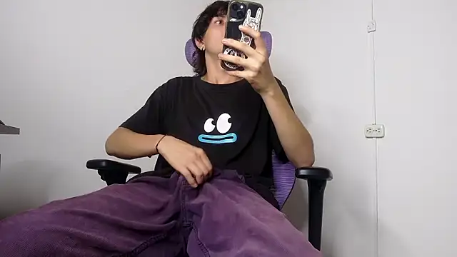 alex connorr online show from 02-11-26, 12:54