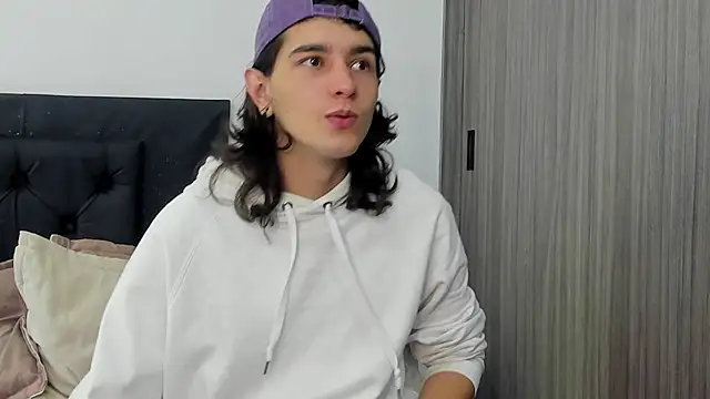 alex connorr online show from 01-08-25, 03:39