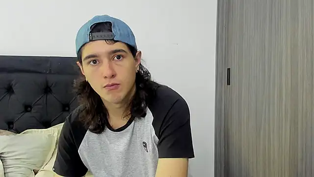 alex connorr online show from 01-13-25, 05:12