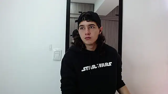 alex connorr online show from 02-11-25, 02:57