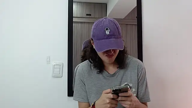 alex connorr online show from 02-06-25, 04:58