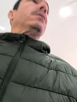 Snapshot of Lord_Two chatting on 11-29-25, 04:07 Lord Two online show from 11-29-25, 04:07